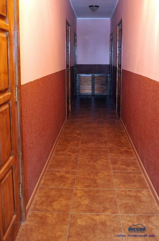 Guest House Magnat Verkhne-Studenyy Exterior foto